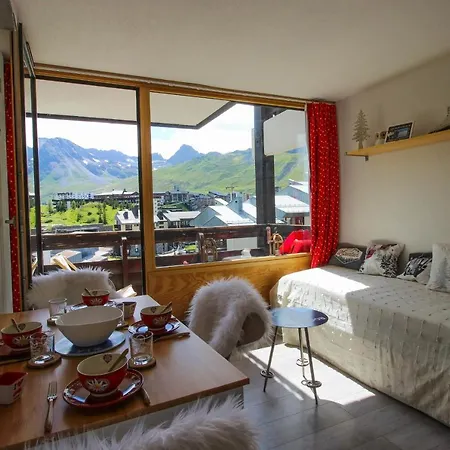 Appartement Nice Studio With Mountain View In